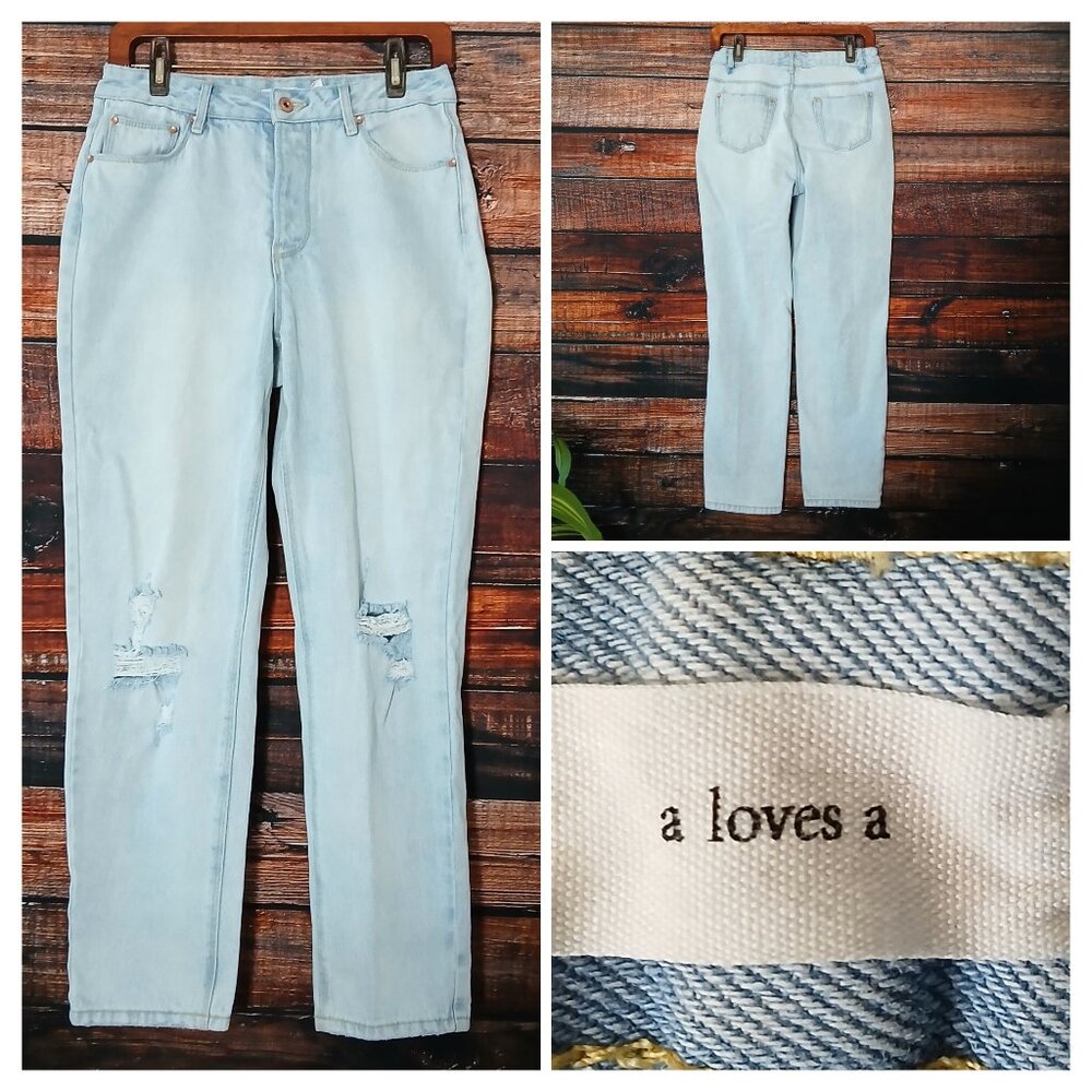 a loves a Jeans 27 Distressed High Rise Button Fly Mom Light Wash Denim